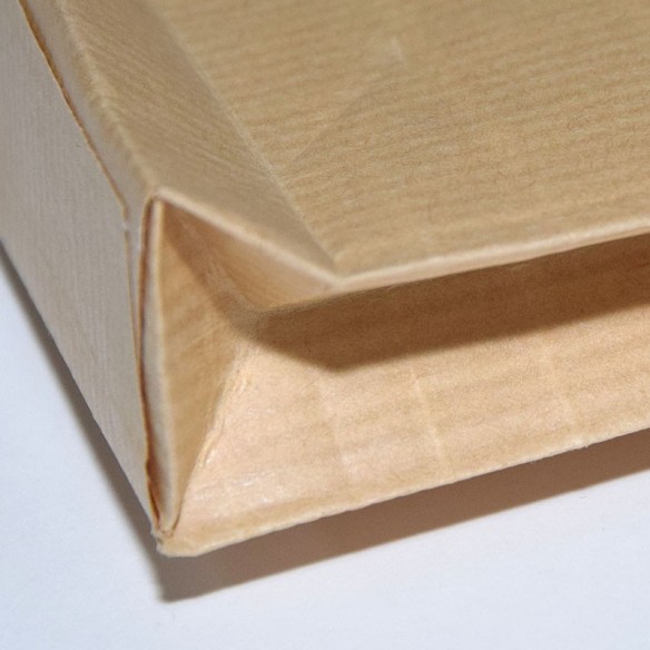 Bolsa ·229x324 ·tira silicona ·kraft armado ·130 gms ·fuelle 30 mm ·ventana derecha 50x100 ·pos v. 60_25  