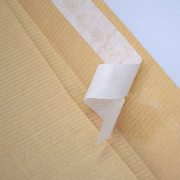 Bolsa 184x261 tira silicona kraft armado 130 gms