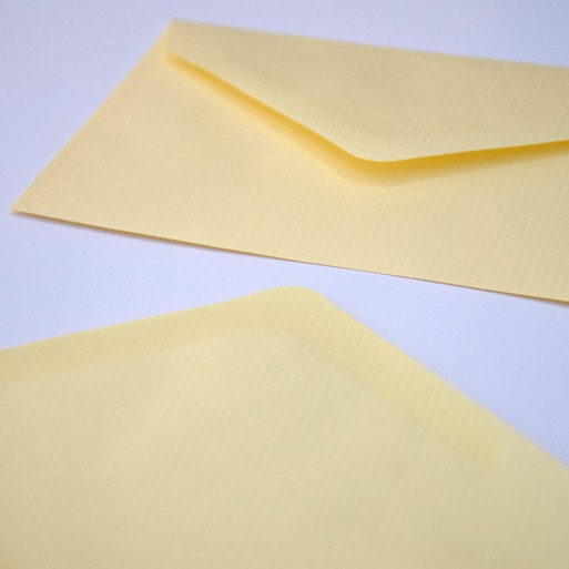 Sobre 90x140 engomado caña 70 gms