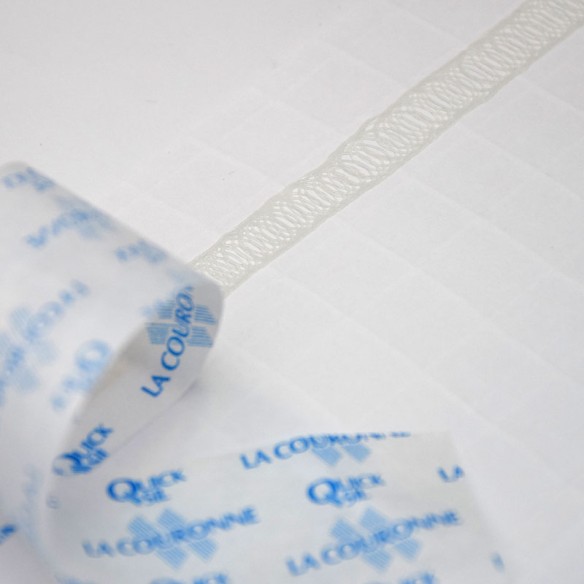 Bolsa 260x330 tira silicona kraft armado blanco 130 gms fuelle 30 mm