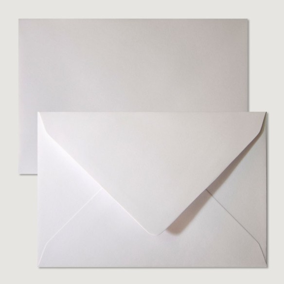 Sobre 162x229 Prestige engomado blanco registro 135 gms 